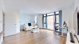 Photo 14- click for photo gallery